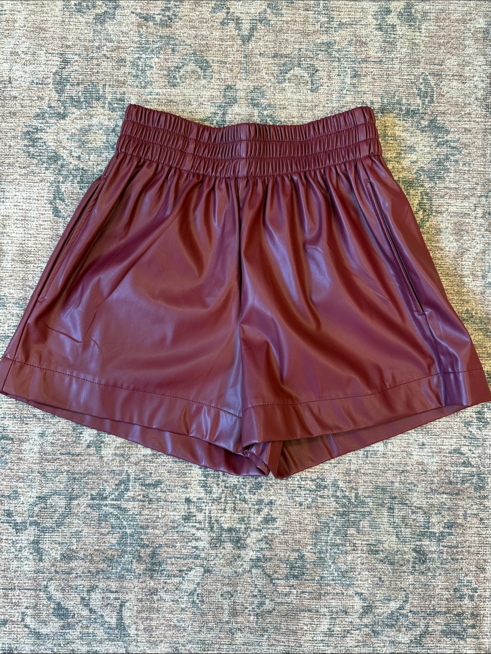 entro Wine Faux Leather High-Waist Women's Shorts